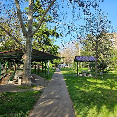 Hawaii- 2 Bdr, Arena, Sava Centar, Free Parking Daire Belgrad Dış mekan fotoğraf