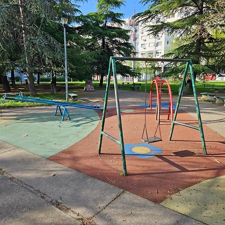 Hawaii- 2 Bdr, Arena, Sava Centar, Free Parking Daire Belgrad Dış mekan fotoğraf