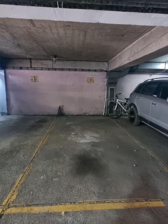 Hawaii- 2 Bdr, Arena, Sava Centar, Free Parking Daire Belgrad Dış mekan fotoğraf
