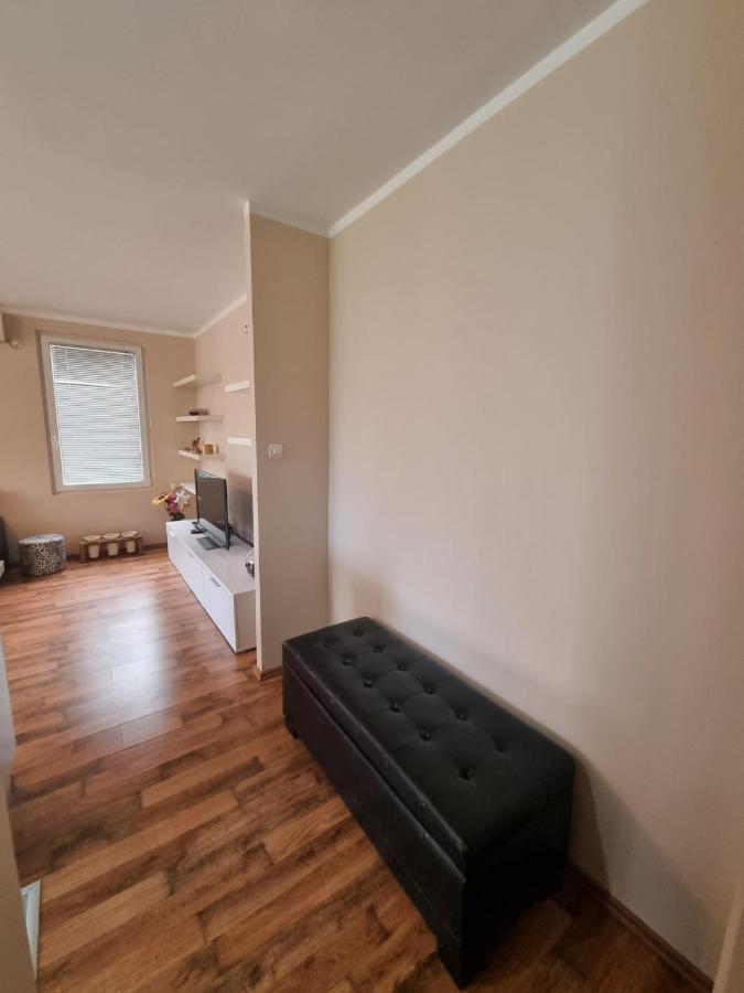 Hawaii- 2 Bdr, Arena, Sava Centar, Free Parking Daire Belgrad Dış mekan fotoğraf