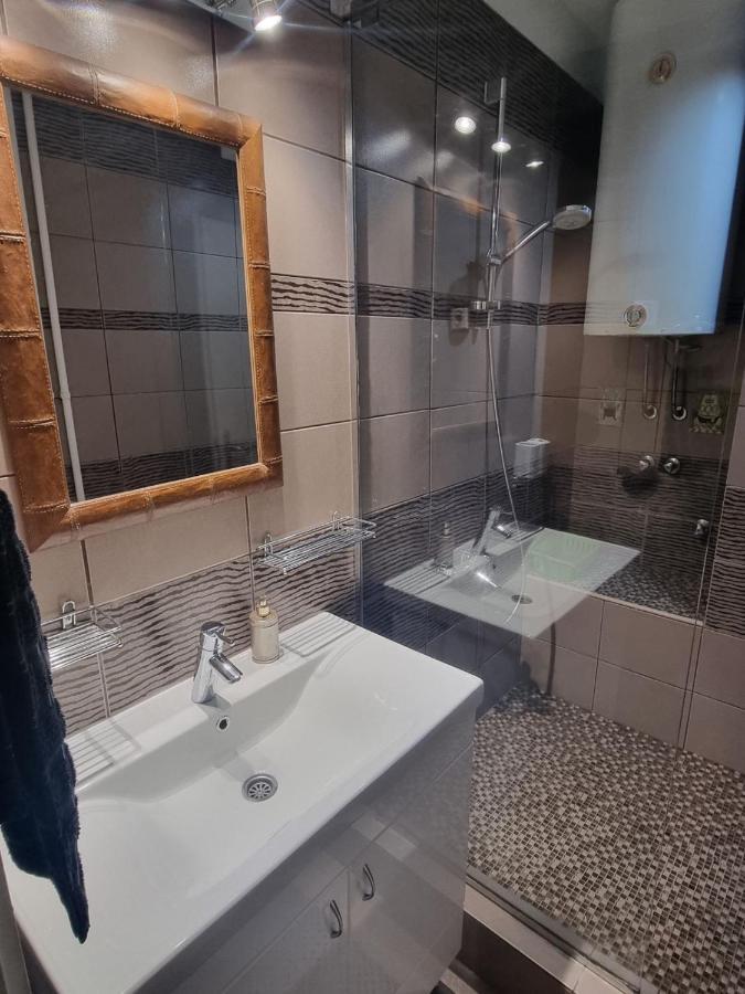Hawaii- 2 Bdr, Arena, Sava Centar, Free Parking Daire Belgrad Dış mekan fotoğraf