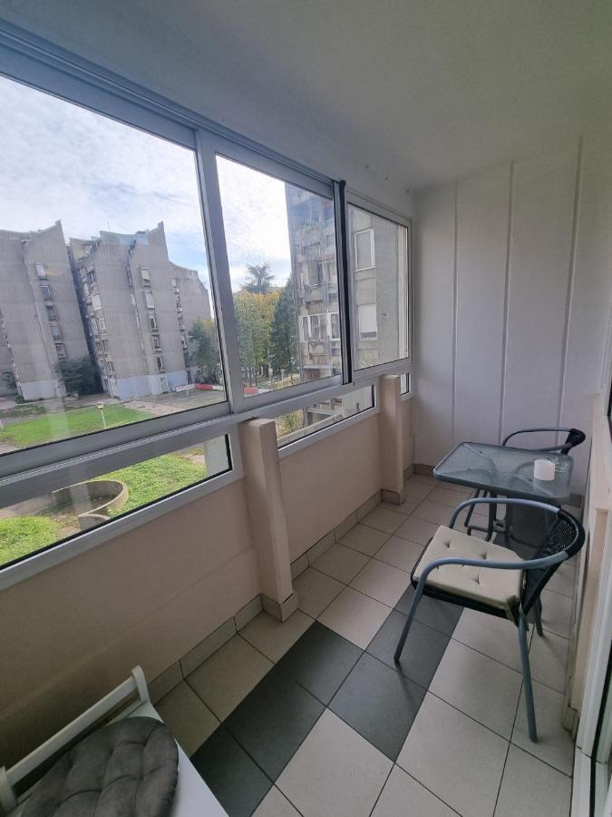 Hawaii- 2 Bdr, Arena, Sava Centar, Free Parking Daire Belgrad Dış mekan fotoğraf