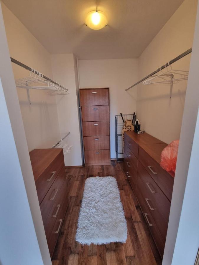 Hawaii- 2 Bdr, Arena, Sava Centar, Free Parking Daire Belgrad Dış mekan fotoğraf
